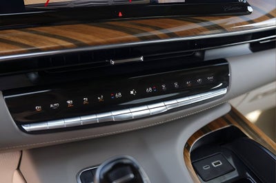 2024 Cadillac Escalade ESV Sport Platinum