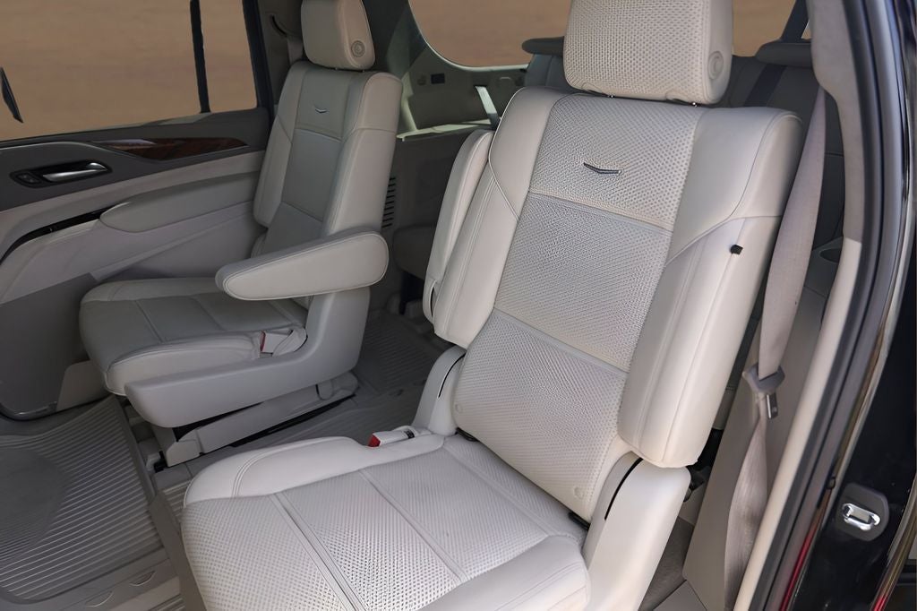 2024 Cadillac Escalade ESV Sport Platinum