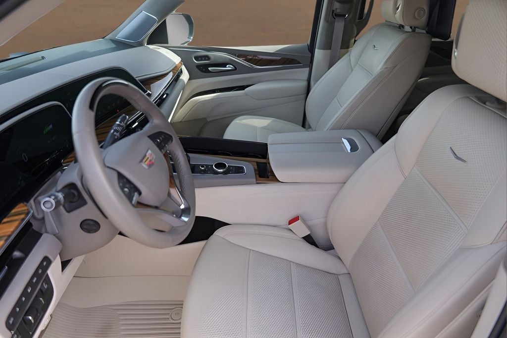 2024 Cadillac Escalade ESV Sport Platinum