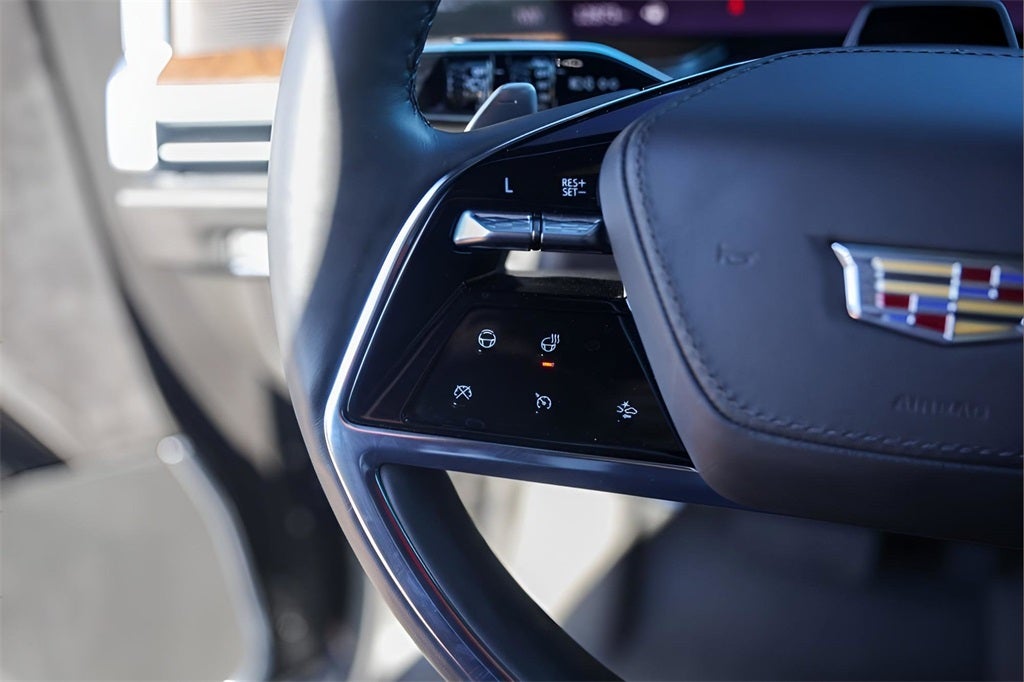 2025 Cadillac Escalade Sport Platinum