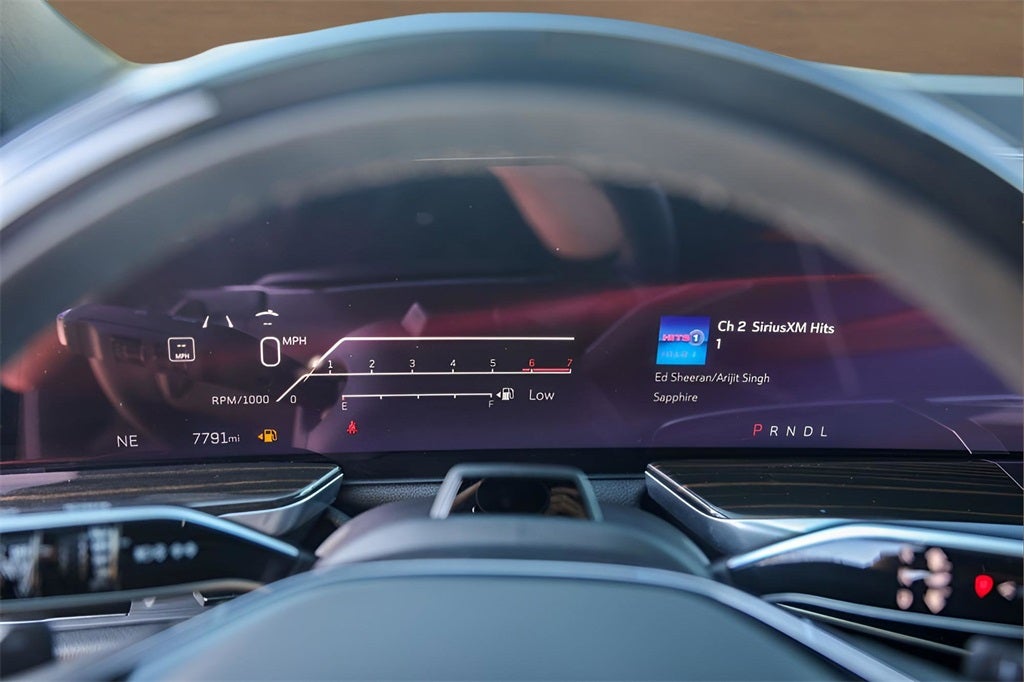 2025 Cadillac Escalade ESV Premium