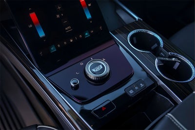 2025 Cadillac Escalade ESV Premium