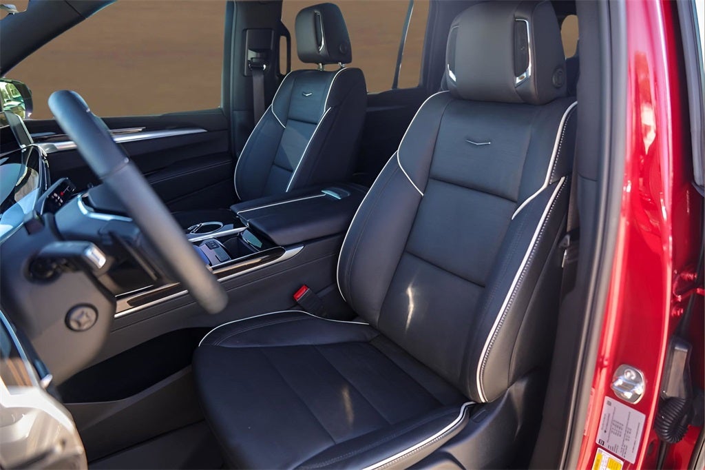 2025 Cadillac Escalade ESV Premium