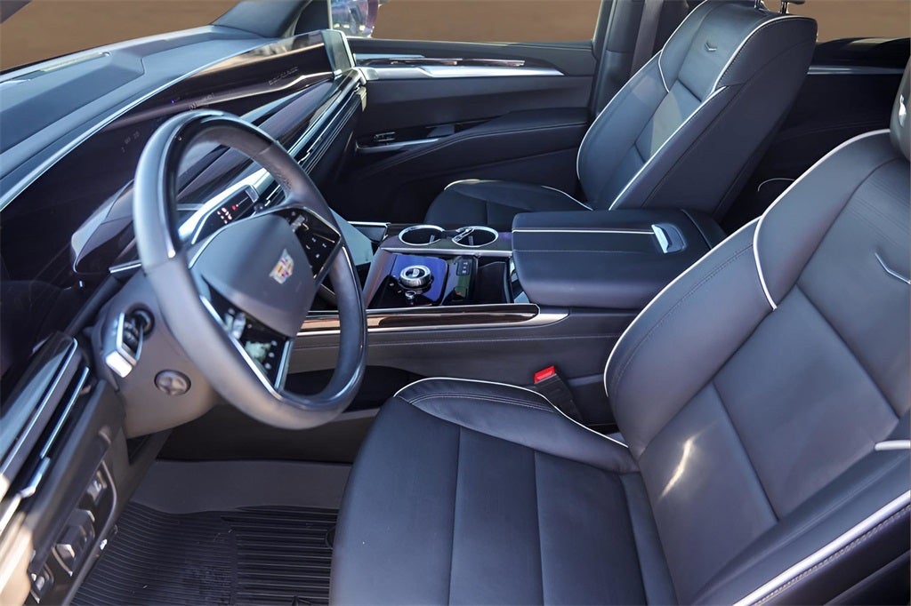 2025 Cadillac Escalade ESV Premium