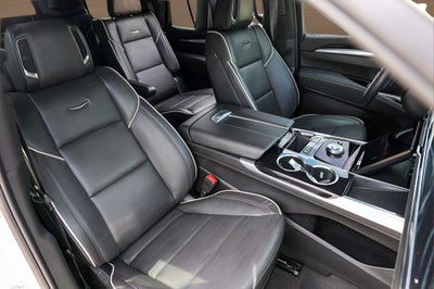 2025 Cadillac Escalade Sport