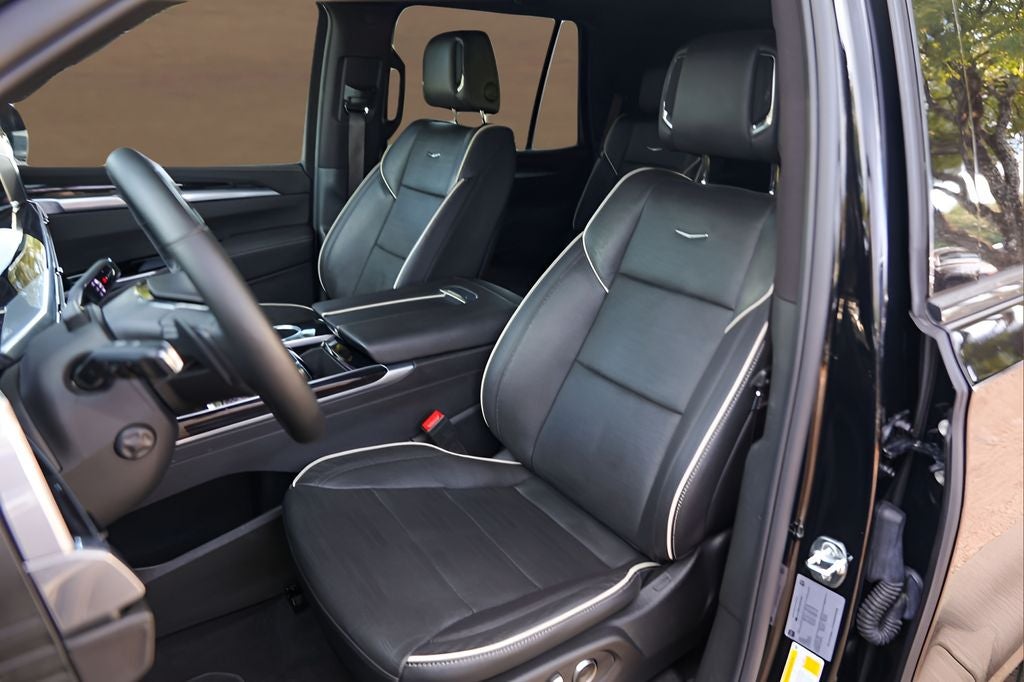 2025 Cadillac Escalade Sport