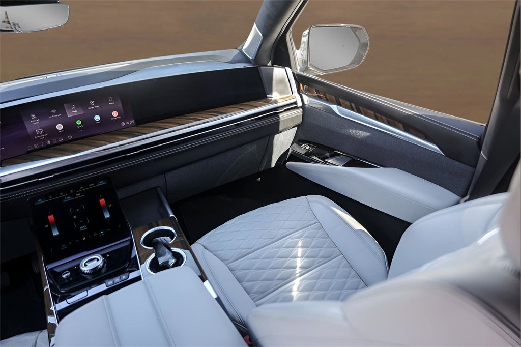 2025 Cadillac Escalade Sport Platinum