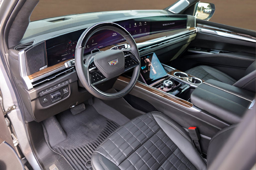 2025 Cadillac Escalade Sport Platinum