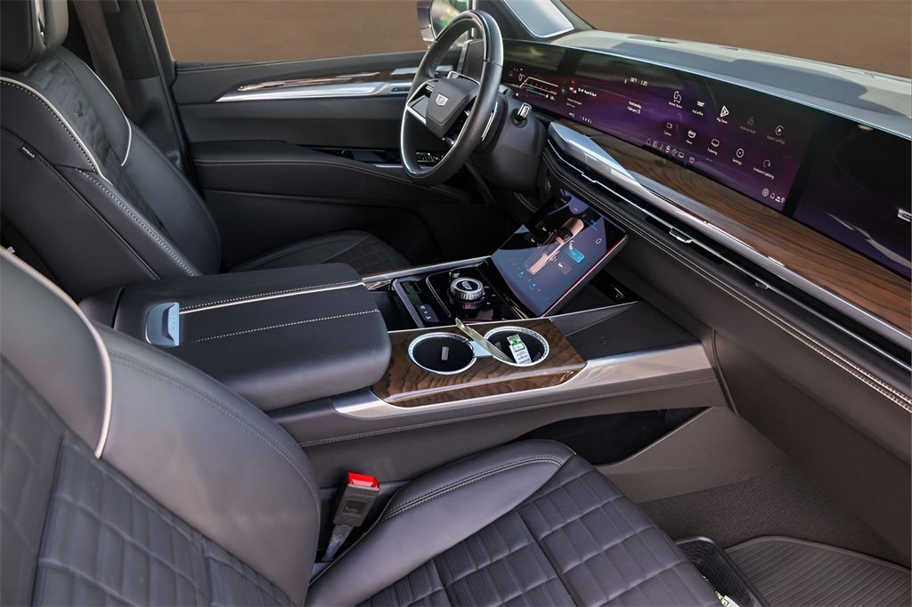 2025 Cadillac Escalade Sport Platinum