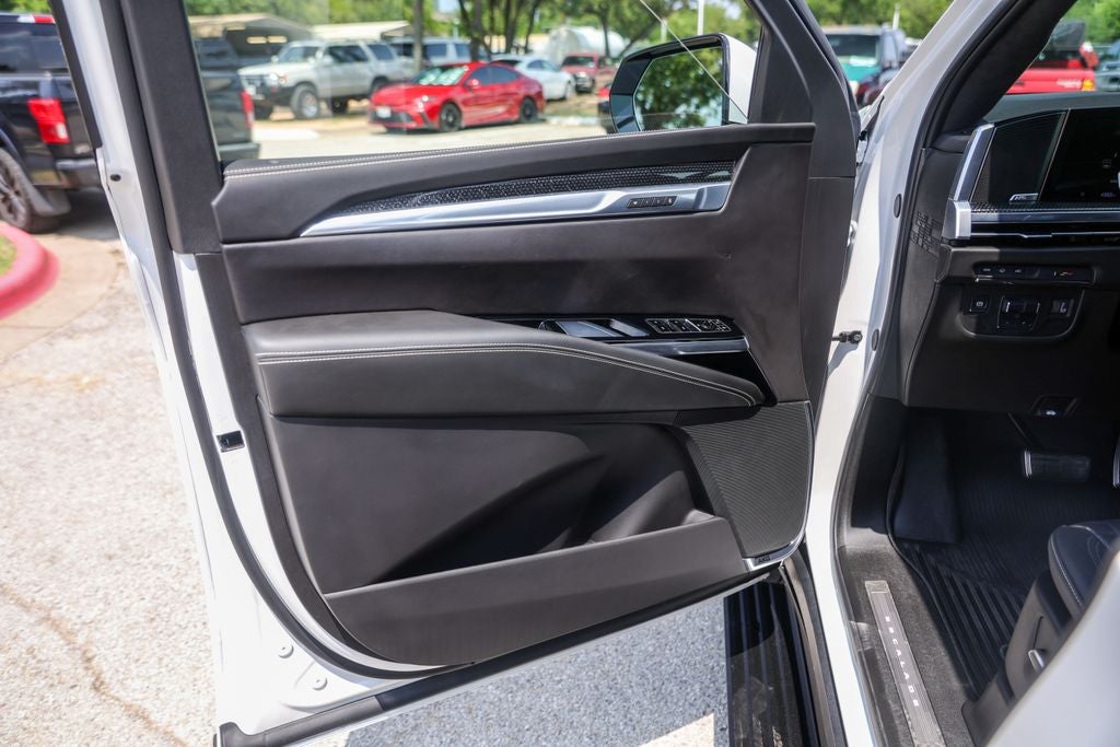 2025 Cadillac Escalade V-Series