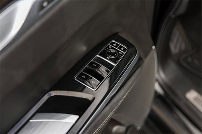 2025 Cadillac Escalade ESV Premium