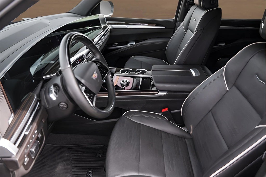 2025 Cadillac Escalade ESV Premium