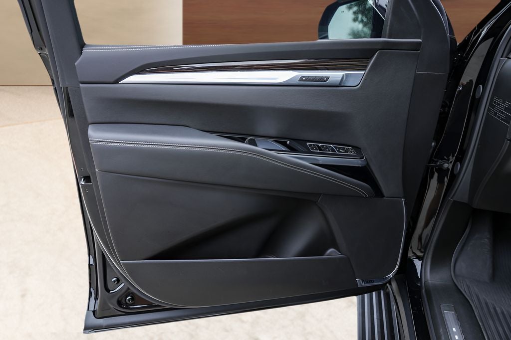 2025 Cadillac Escalade ESV Premium