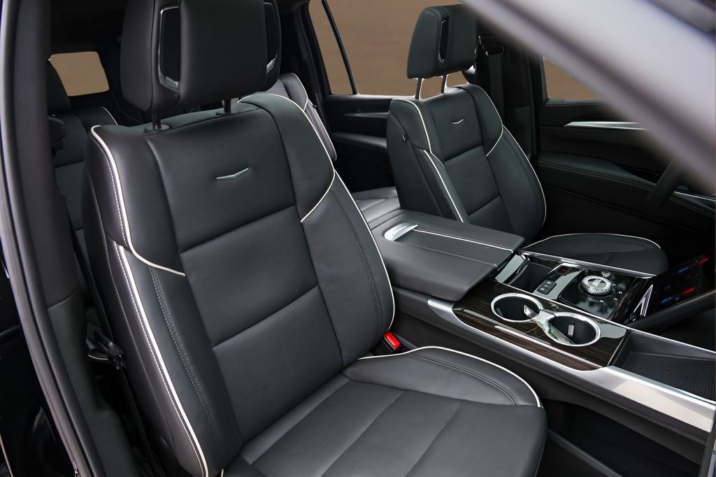 2025 Cadillac Escalade ESV Premium