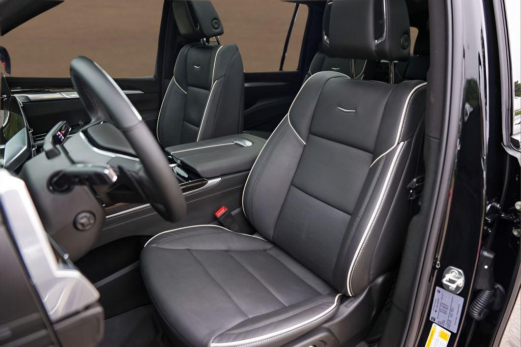 2025 Cadillac Escalade ESV Premium