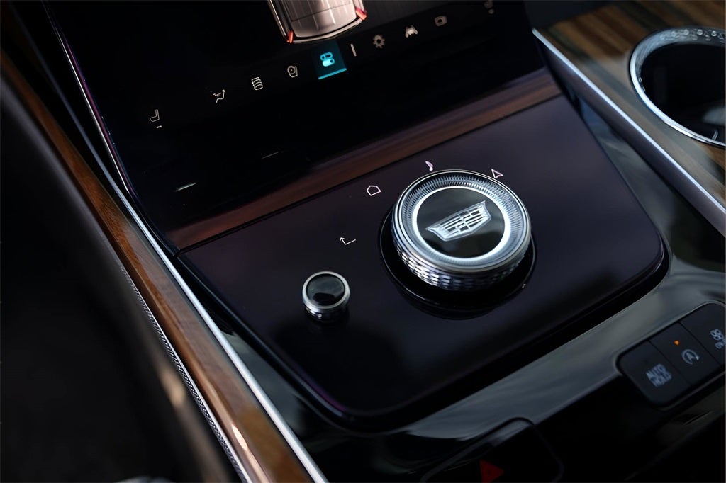 2025 Cadillac Escalade ESV Premium Luxury Platinum