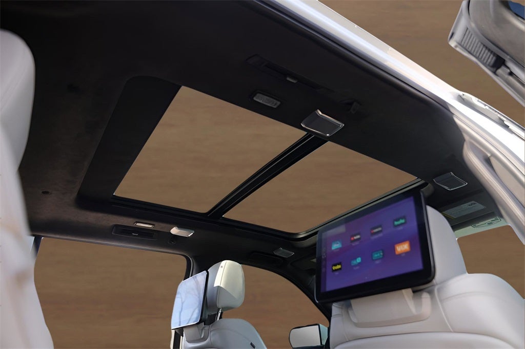 2025 Cadillac Escalade ESV Premium Luxury Platinum