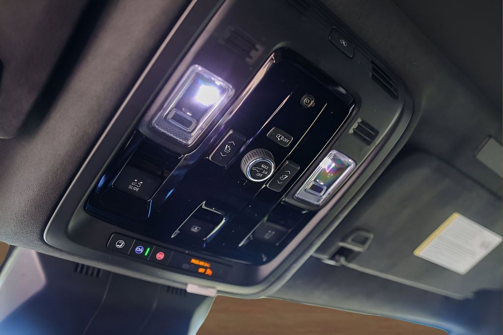 2025 Cadillac Escalade ESV Sport Platinum