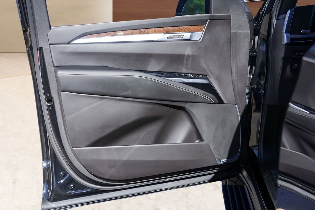 2025 Cadillac Escalade ESV Sport Platinum