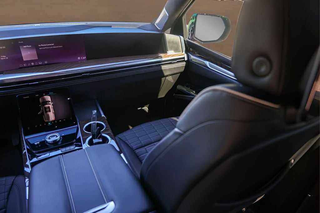 2025 Cadillac Escalade ESV Sport Platinum