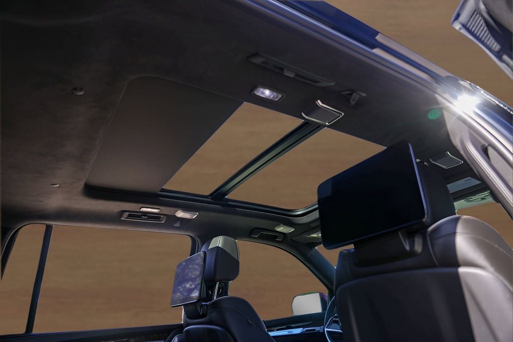 2025 Cadillac Escalade ESV Sport Platinum