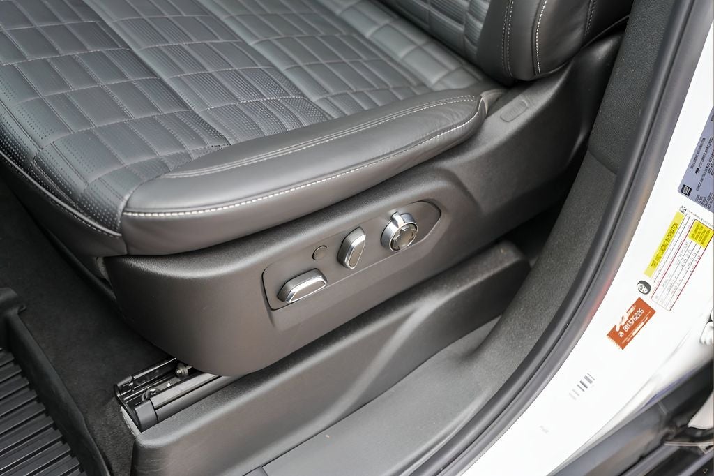 2025 Cadillac Escalade ESV Sport Platinum