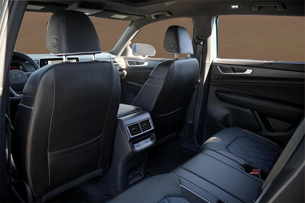 2024 Volkswagen Atlas Cross Sport 2.0T SEL Premium R-Line