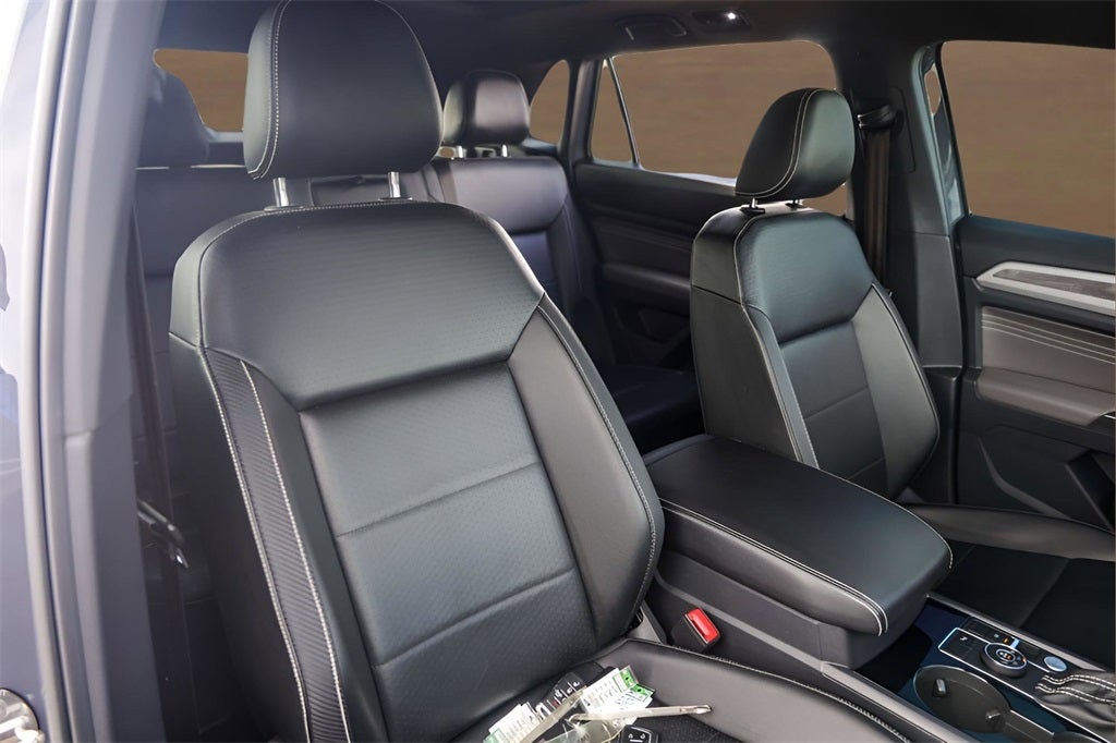 2022 Volkswagen Atlas Cross Sport 3.6L V6 SE w/Technology