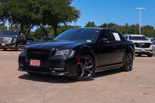 2022 Chrysler 300 Touring