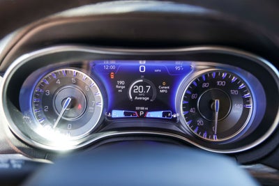 2022 Chrysler 300 Touring