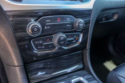 2022 Chrysler 300 Touring