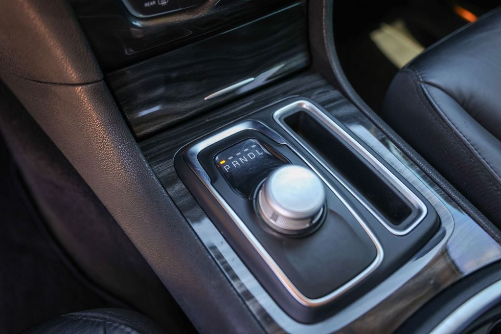2022 Chrysler 300 Touring