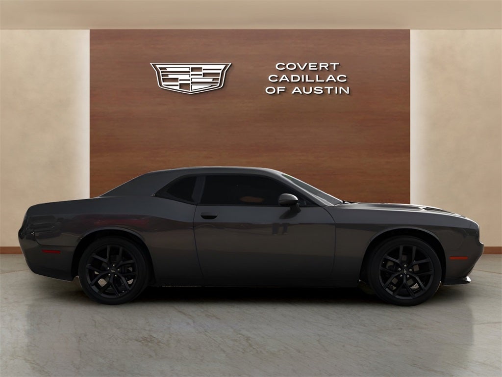 2022 Dodge Challenger SXT