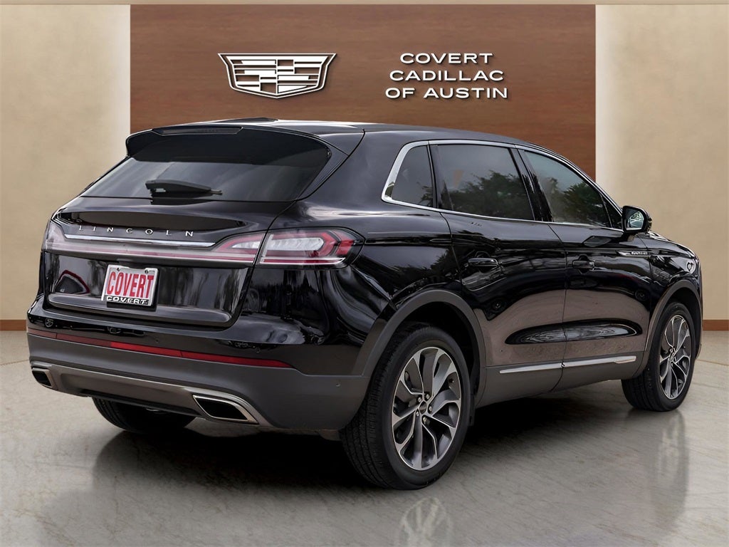 2022 Lincoln Nautilus Reserve