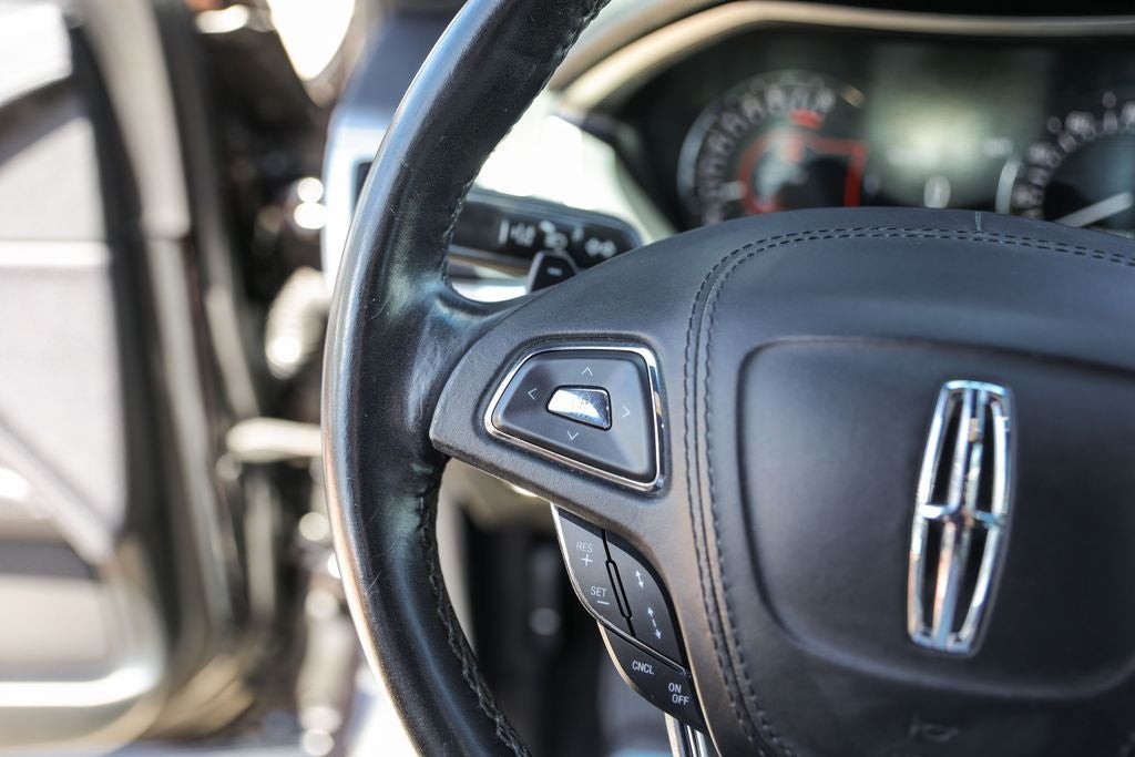 2020 Lincoln MKZ Standard