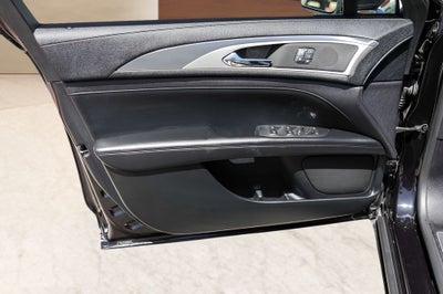 2020 Lincoln MKZ Standard
