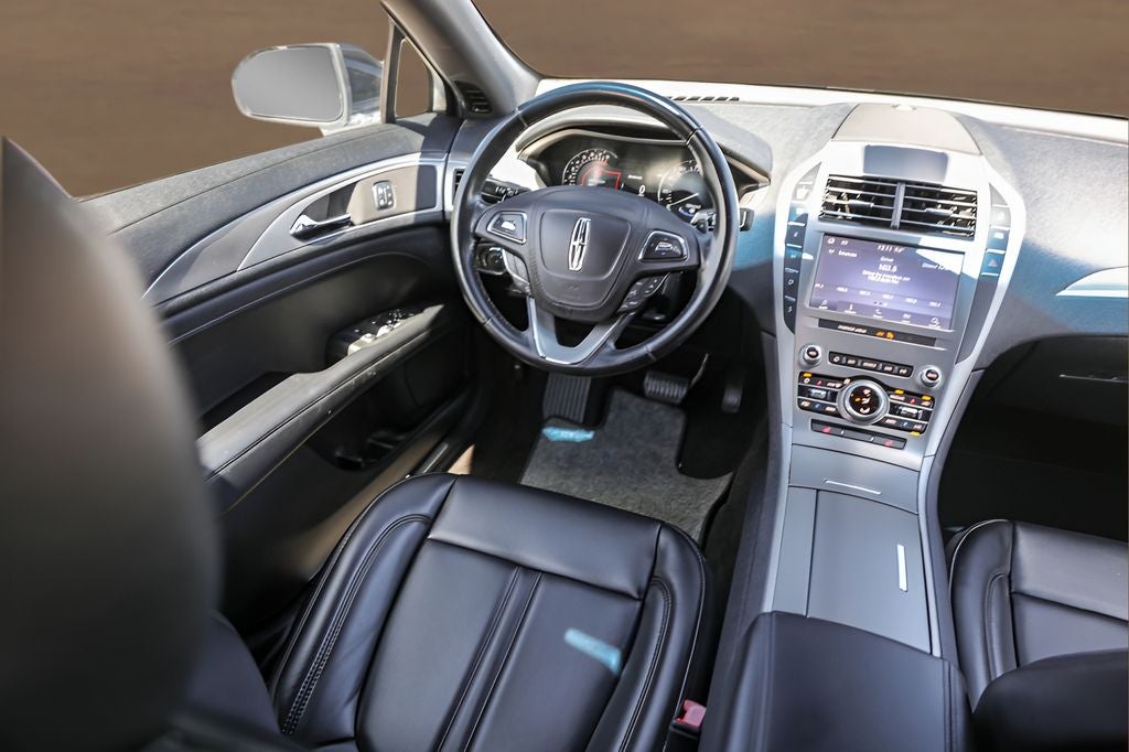 2020 Lincoln MKZ Standard
