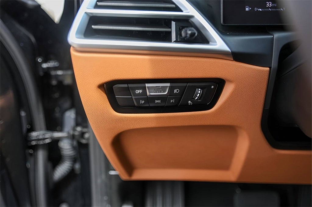 2025 BMW 3 Series 330i