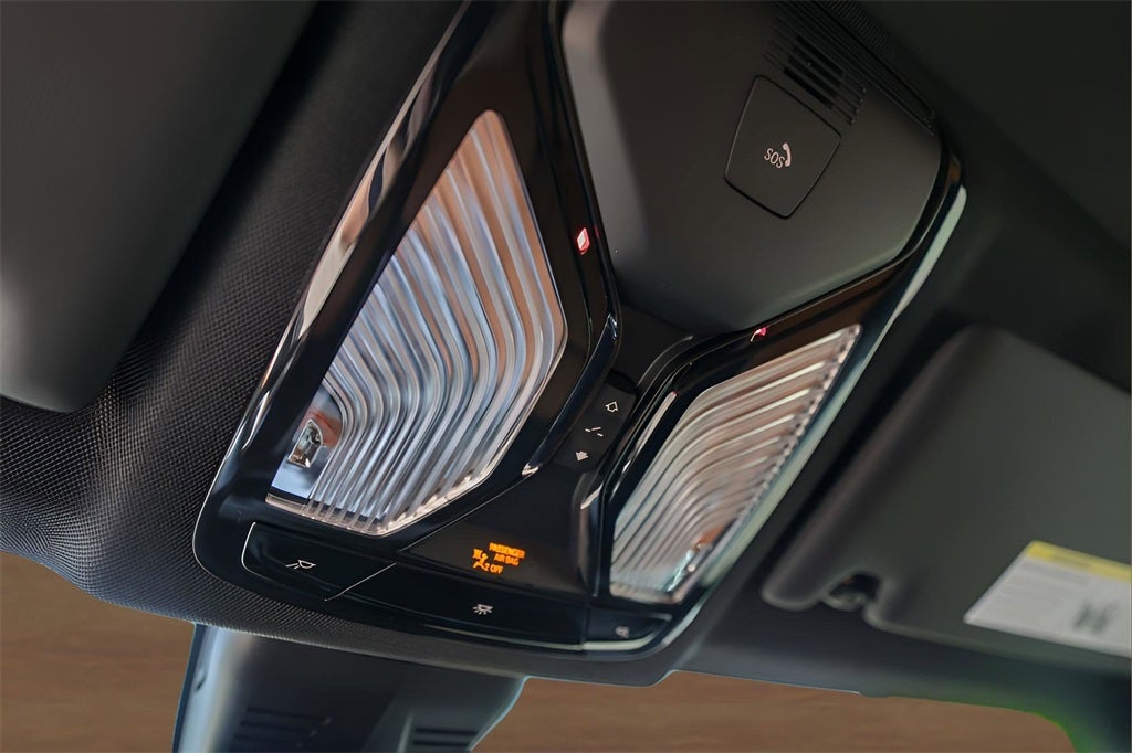 2025 BMW 3 Series 330i