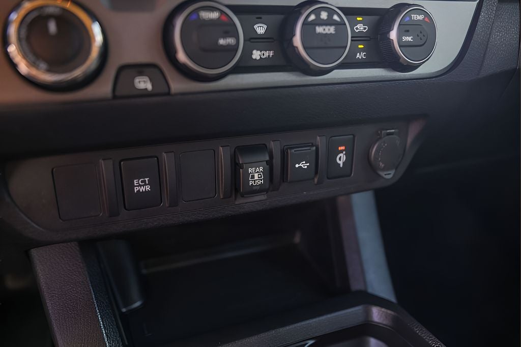 2022 Toyota Tacoma TRD Off-Road V6