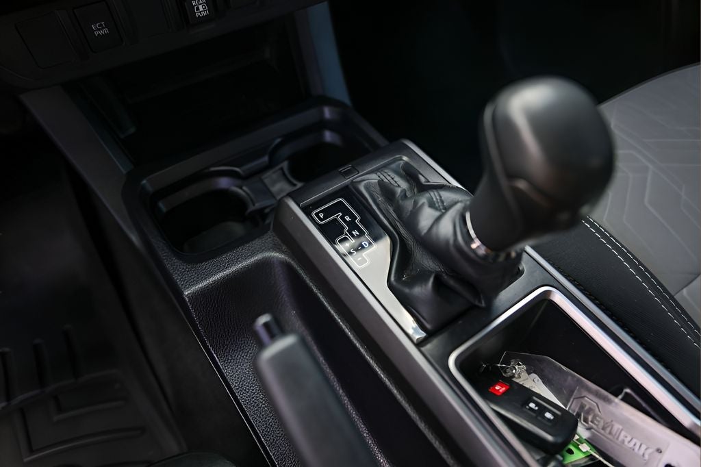 2022 Toyota Tacoma TRD Off-Road V6