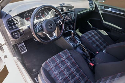 2017 Volkswagen Golf GTI S