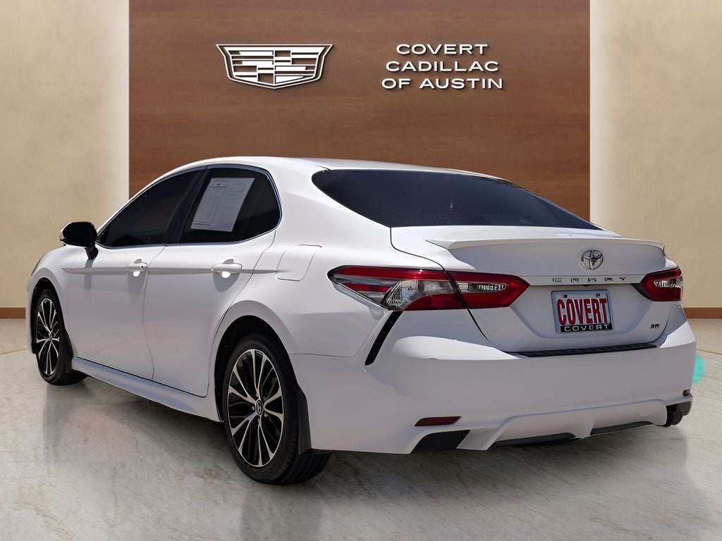 2018 Toyota Camry SE