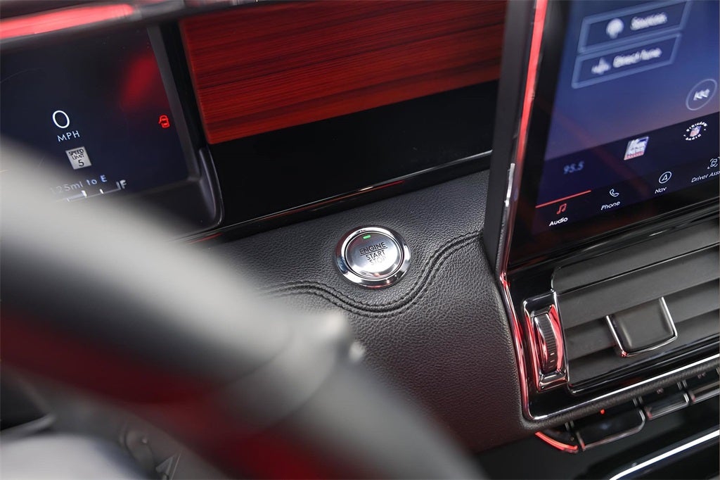 2024 Lincoln Navigator Reserve