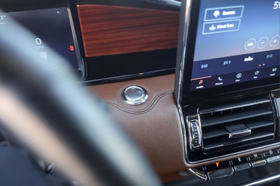 2024 Lincoln Navigator Reserve