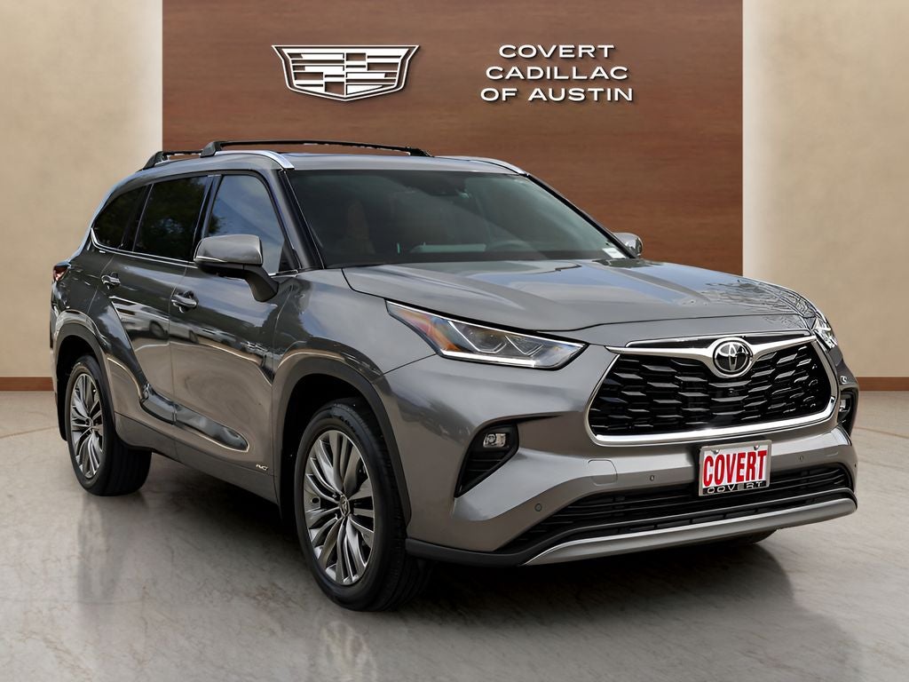 2026 Toyota Highlander Hybrid Platinum