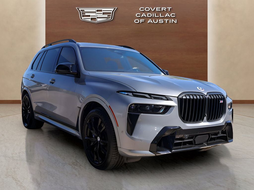 2023 BMW X7 M60i