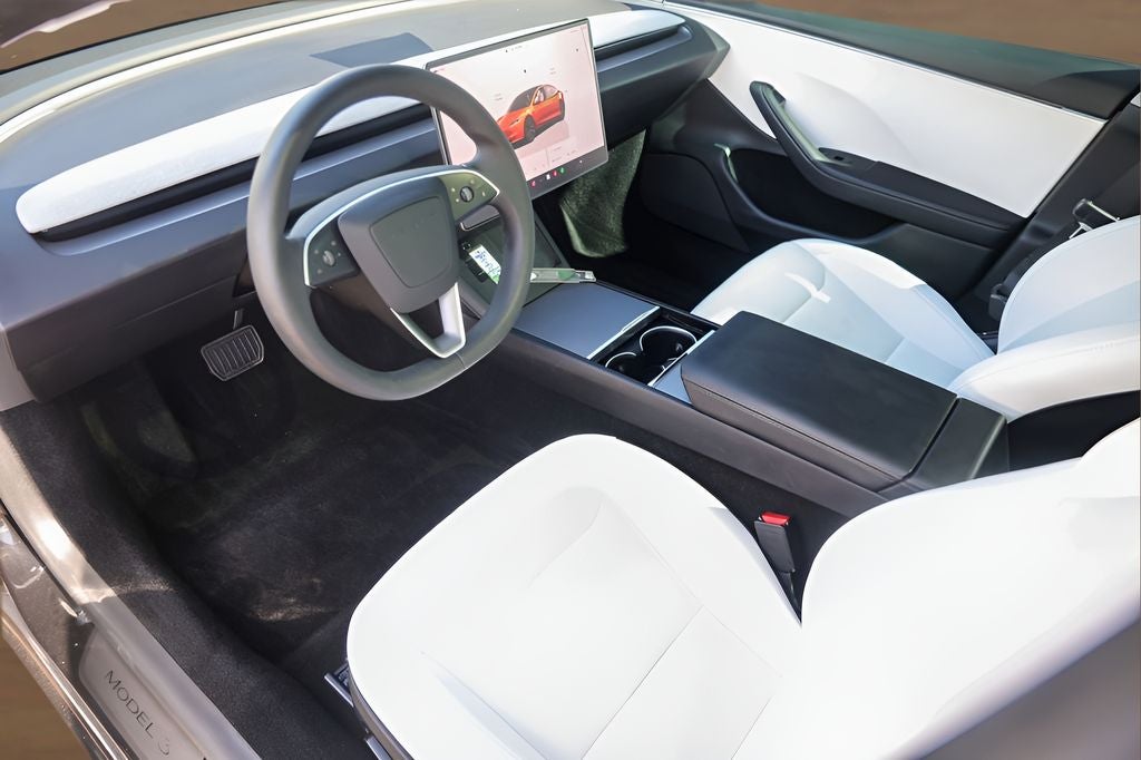 2025 Tesla Model 3 Long Range