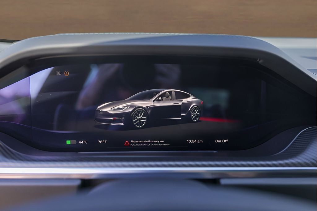 2022 Tesla Model S Plaid