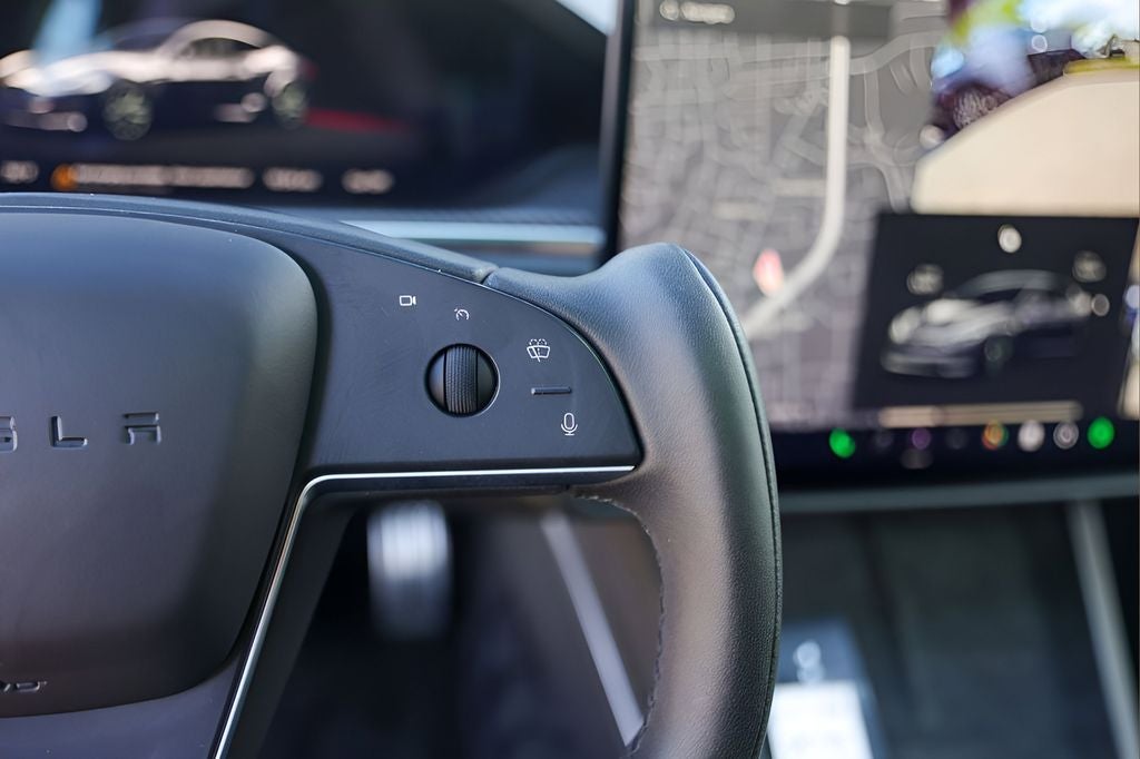 2022 Tesla Model S Plaid